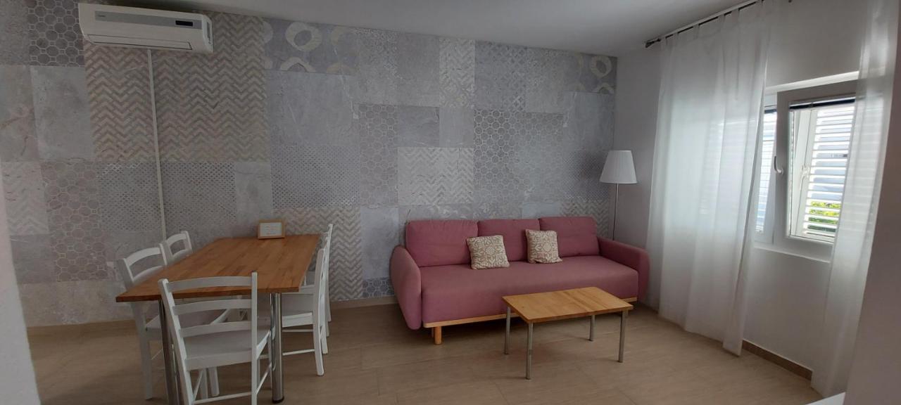 Apartman Raus Sabunike Privlaka  Exteriör bild